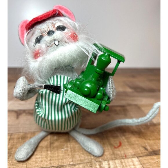 Annalee Dolls Other - Annalee Dolls Christmas Mouse With Green Train & Brush With Tags & Org Bag 7750